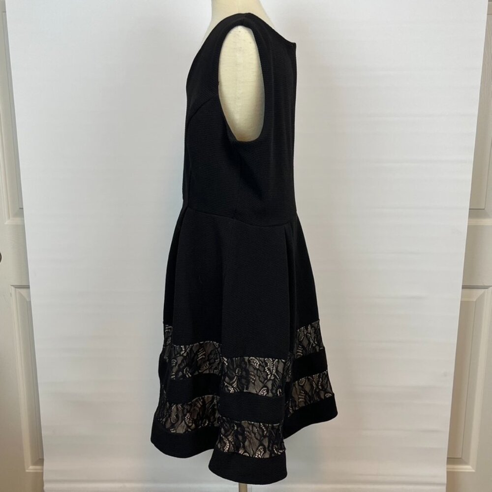 Haani Black Lace Sleeveless A-Line Dress ((size XL)) - Picture 4 of 6